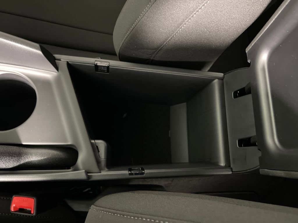 New 2026 Hyundai Elantra Sport image 25