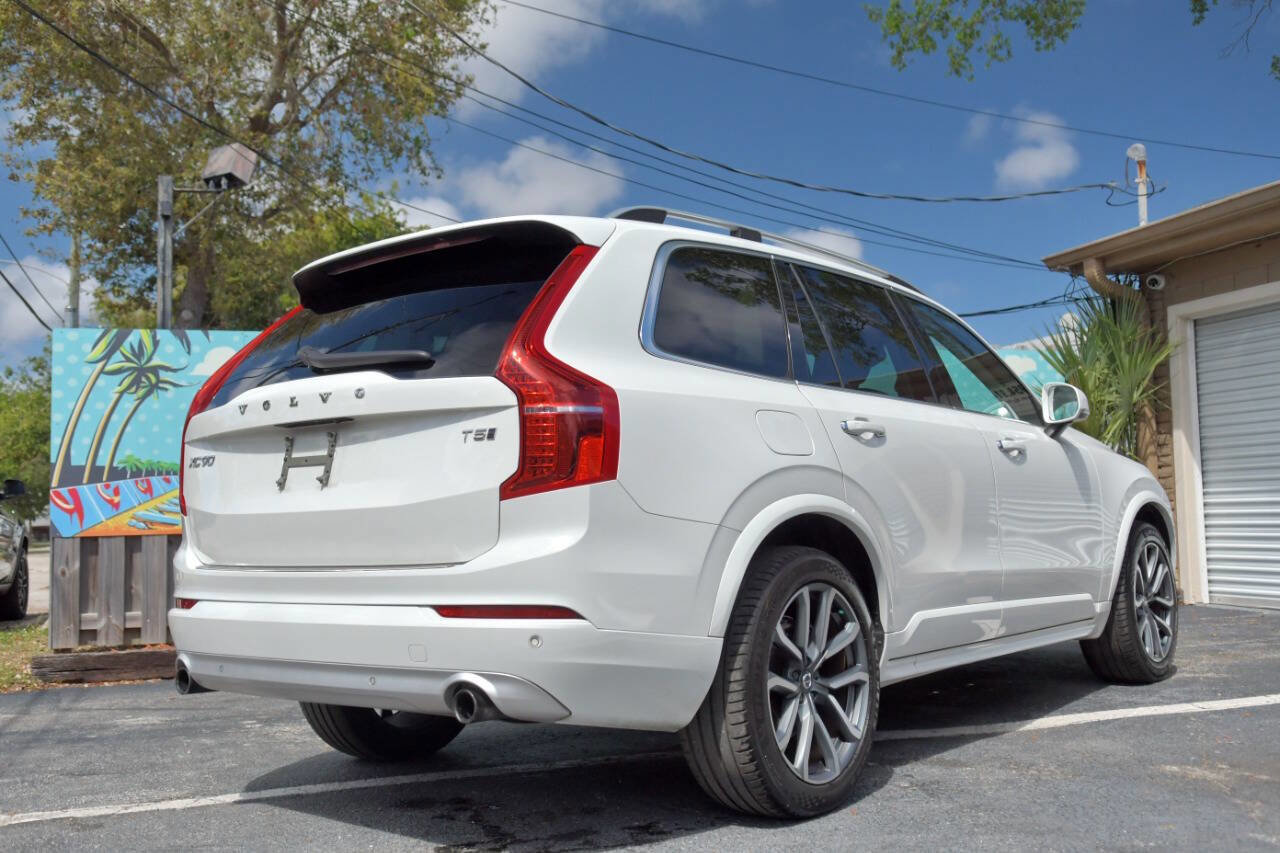Used 2019 Volvo XC90 T5 Momentum w/ Protection Package Premier AWD/4WD image 24