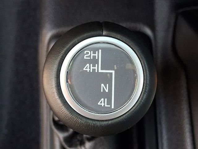 Used 2023 Jeep Wrangler Altitude image 24