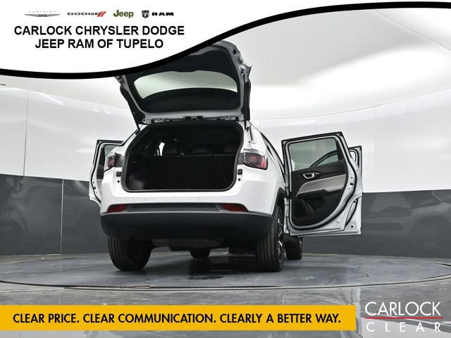 Used 2025 Jeep Compass Limited image 49