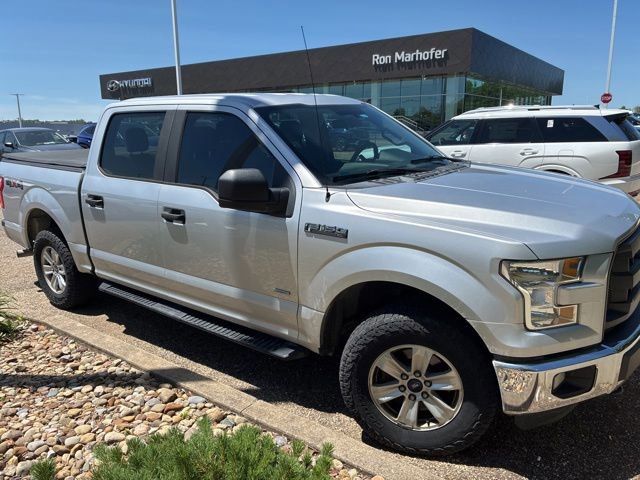 Used 2015 Ford F150 XL w/ Equipment Group 101A Mid AWD/4WD image 3