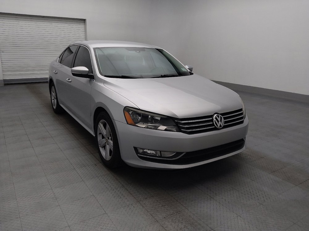 Used 2015 Volkswagen Passat 1.8T Limited Edition FWD image 13