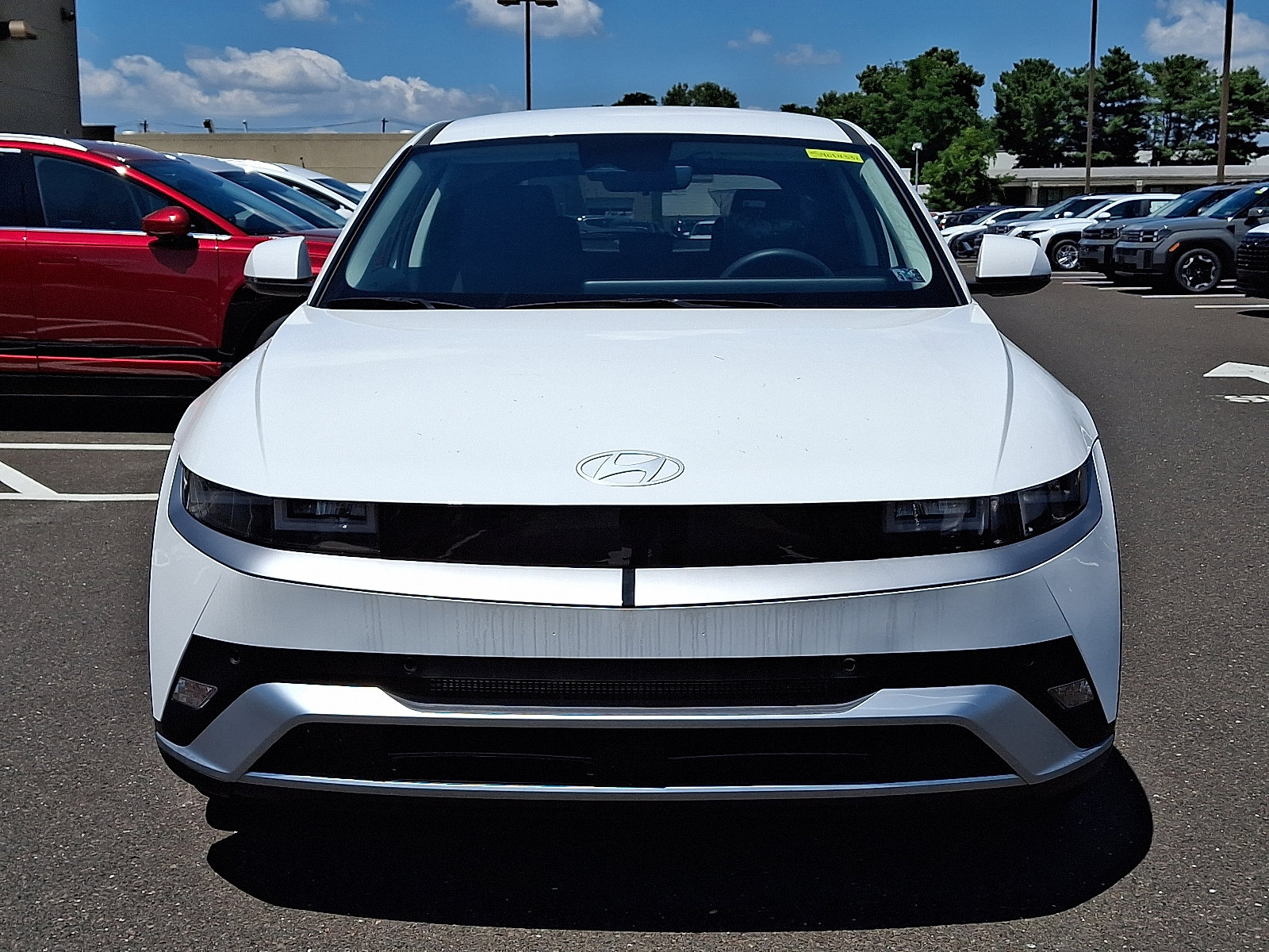 New 2025 Hyundai Ioniq 5 SE image 2