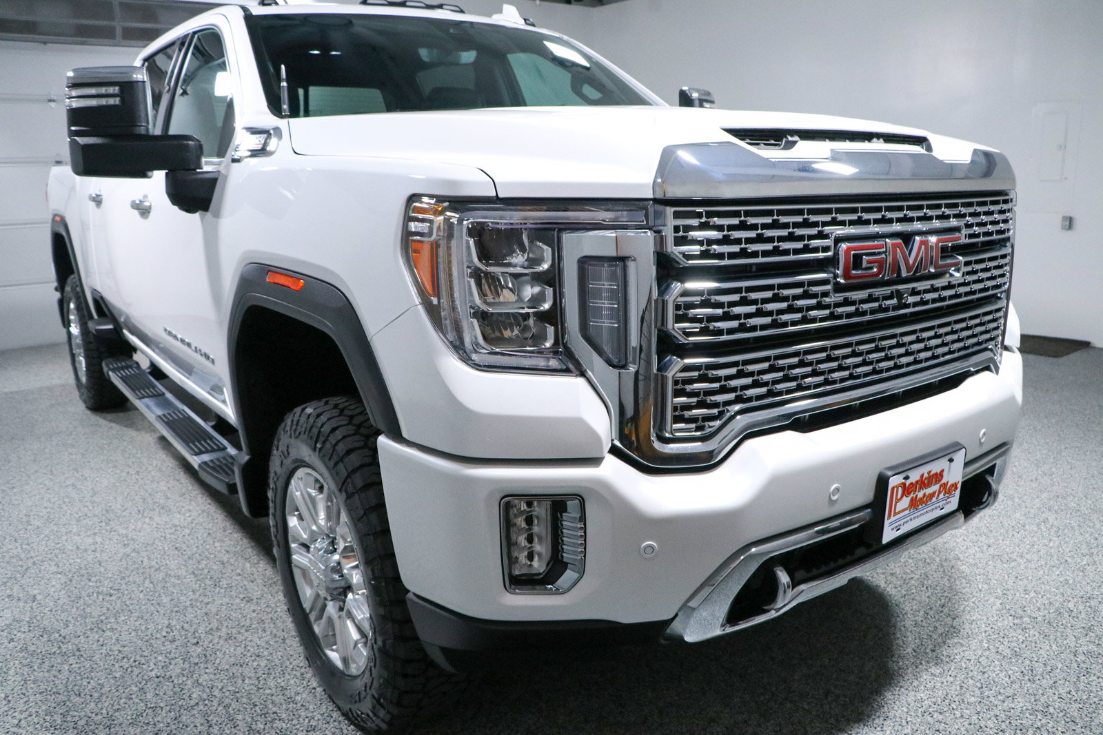 Used 2021 GMC Sierra 2500 Denali w/ Denali Ultimate Package AWD/4WD image 5