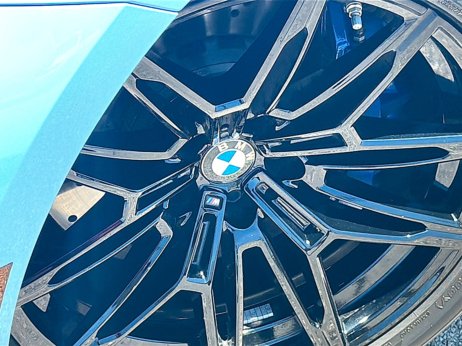 Used 2026 BMW M2 w/ Lighting Package RWD image 12