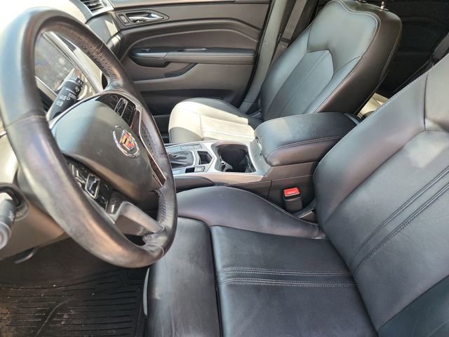 Used 2016 Cadillac SRX Performance w/ Midnight Edition Package AWD/4WD image 4