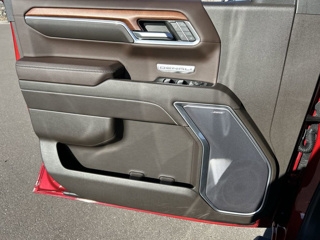 Used 2023 GMC Sierra 1500 Denali w/ Technology Package AWD/4WD image 22