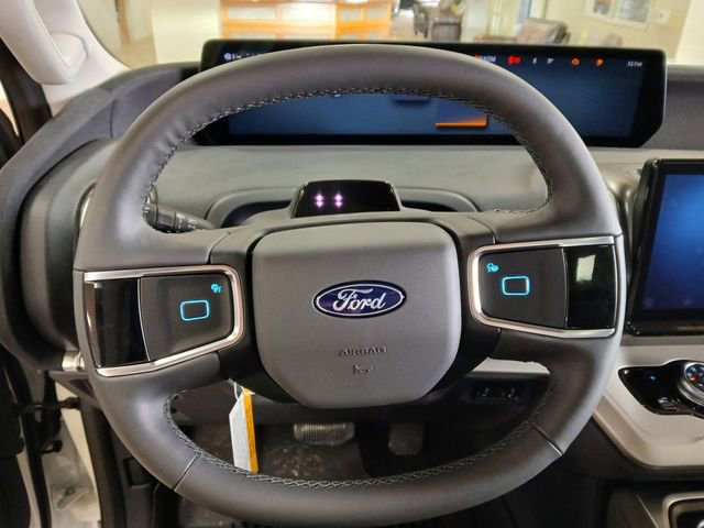 New 2025 Ford Expedition Active AWD/4WD image 14