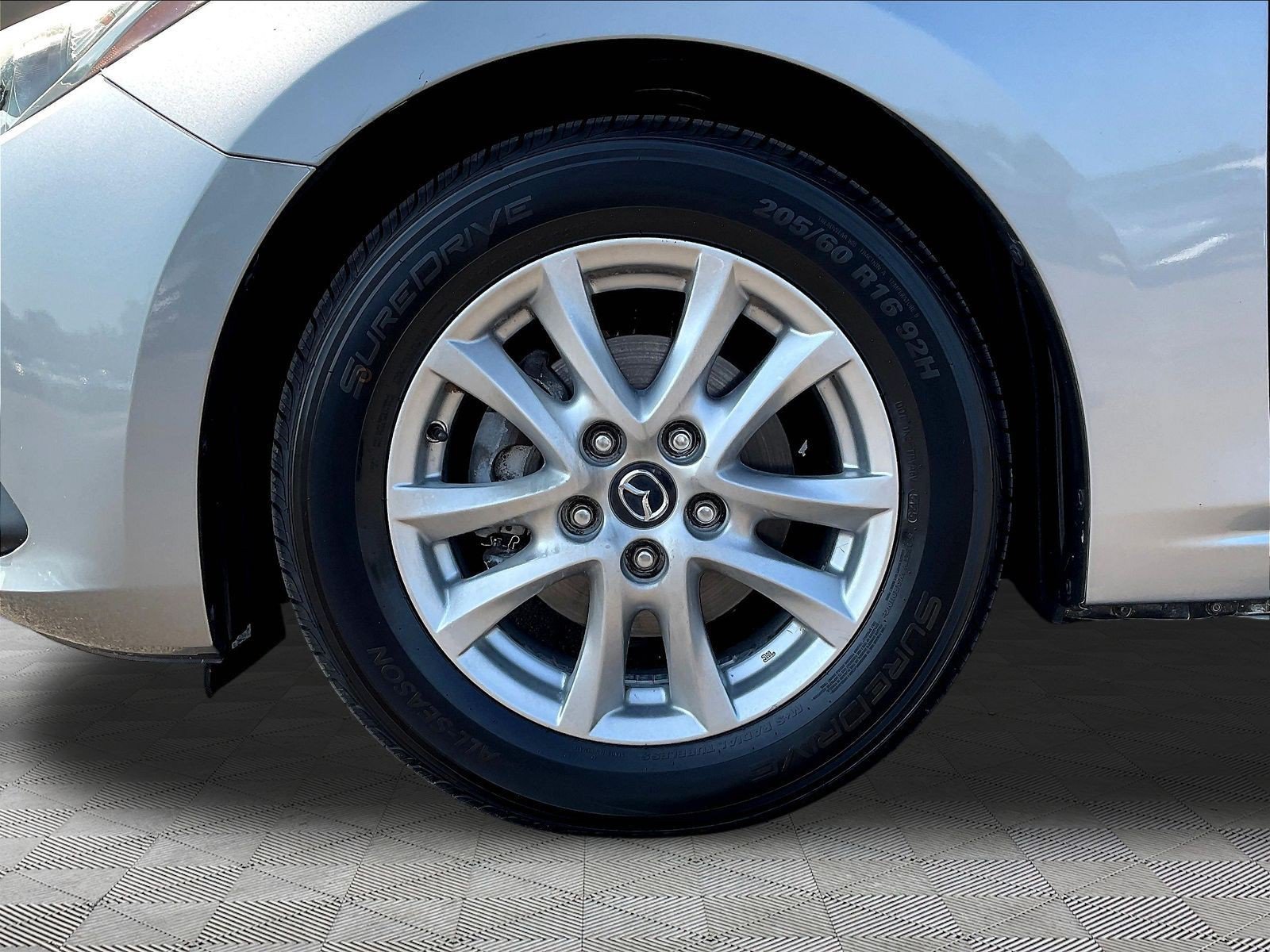 Used 2014 MAZDA MAZDA3 i Touring FWD image 31
