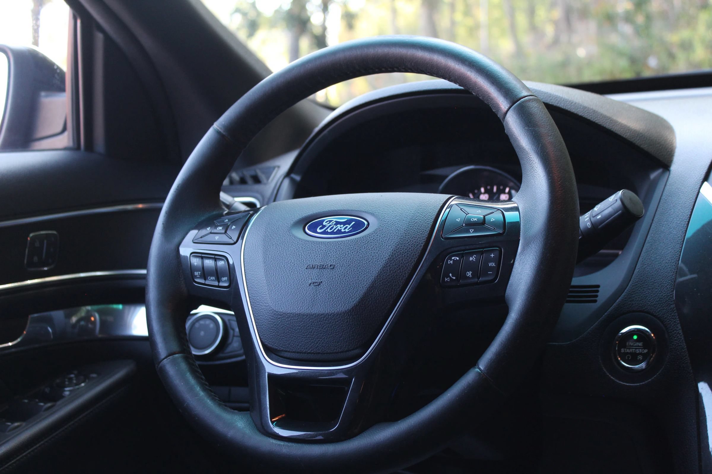 Used 2016 Ford Explorer Limited AWD/4WD image 21