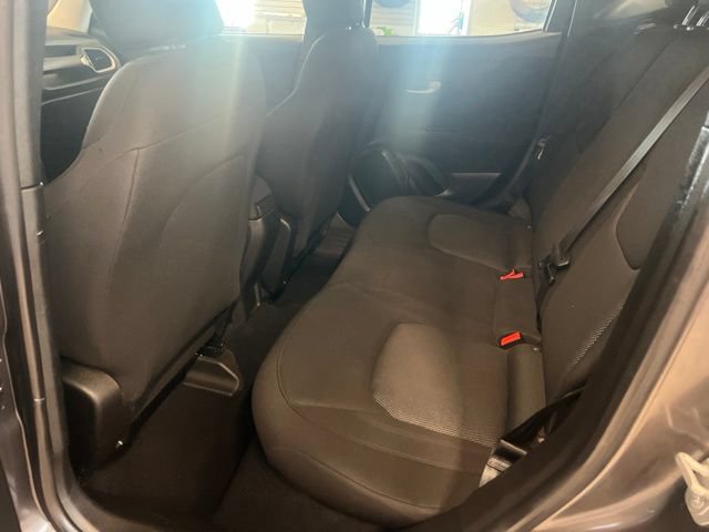 Used 2020 Jeep Renegade Sport w/ Sport Appearance Group AWD/4WD image 27
