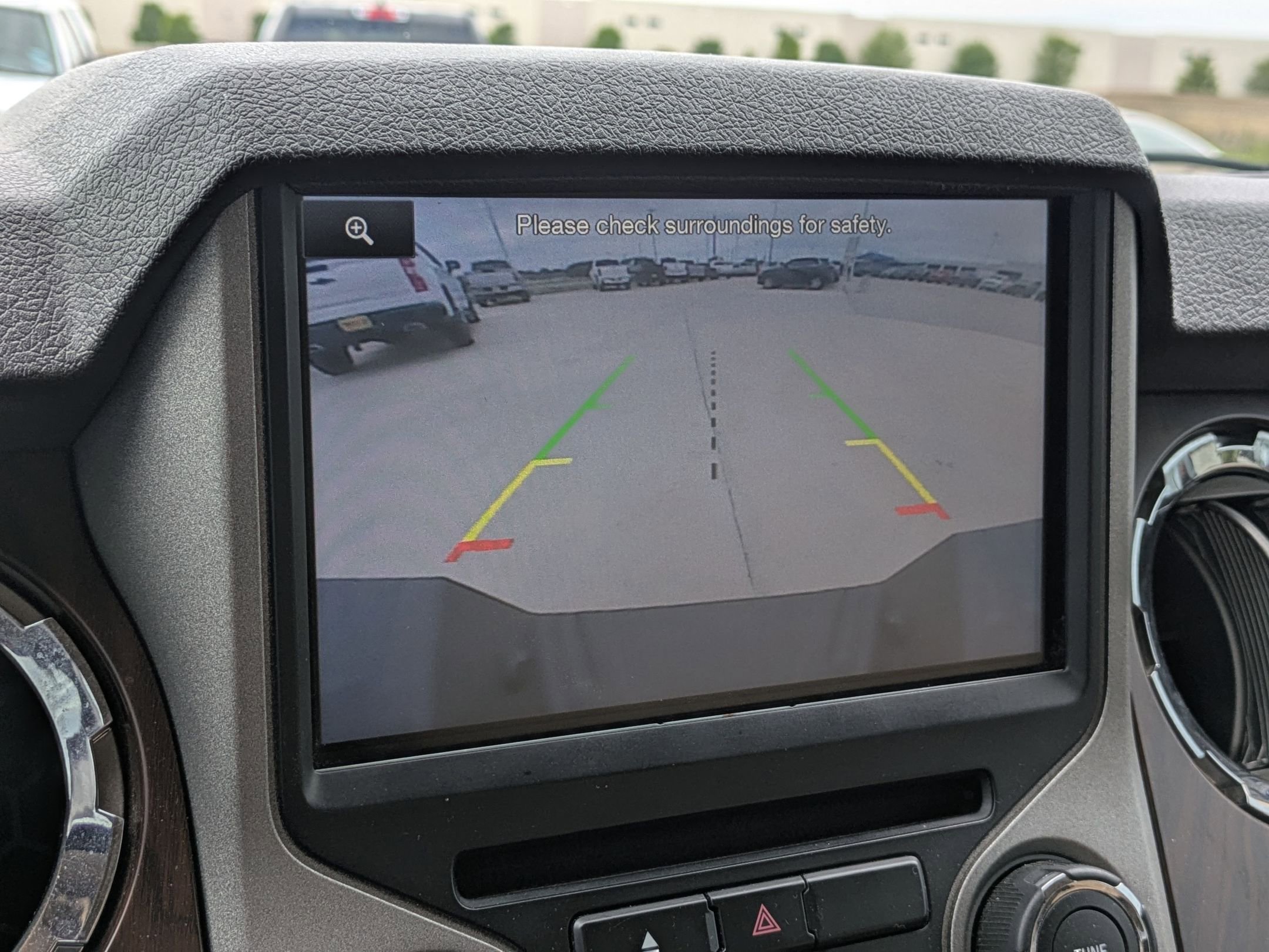 Used 2015 Ford F250 Lariat w/ Lariat Ultimate Package image 16