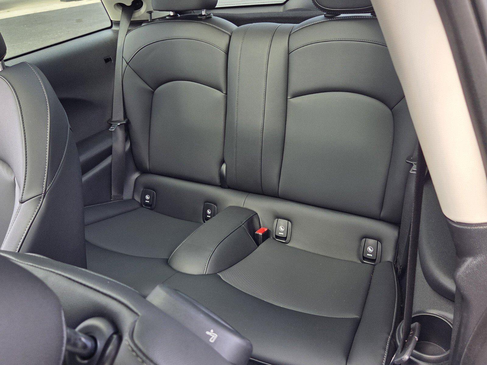 Used 2023 MINI Cooper S image 11