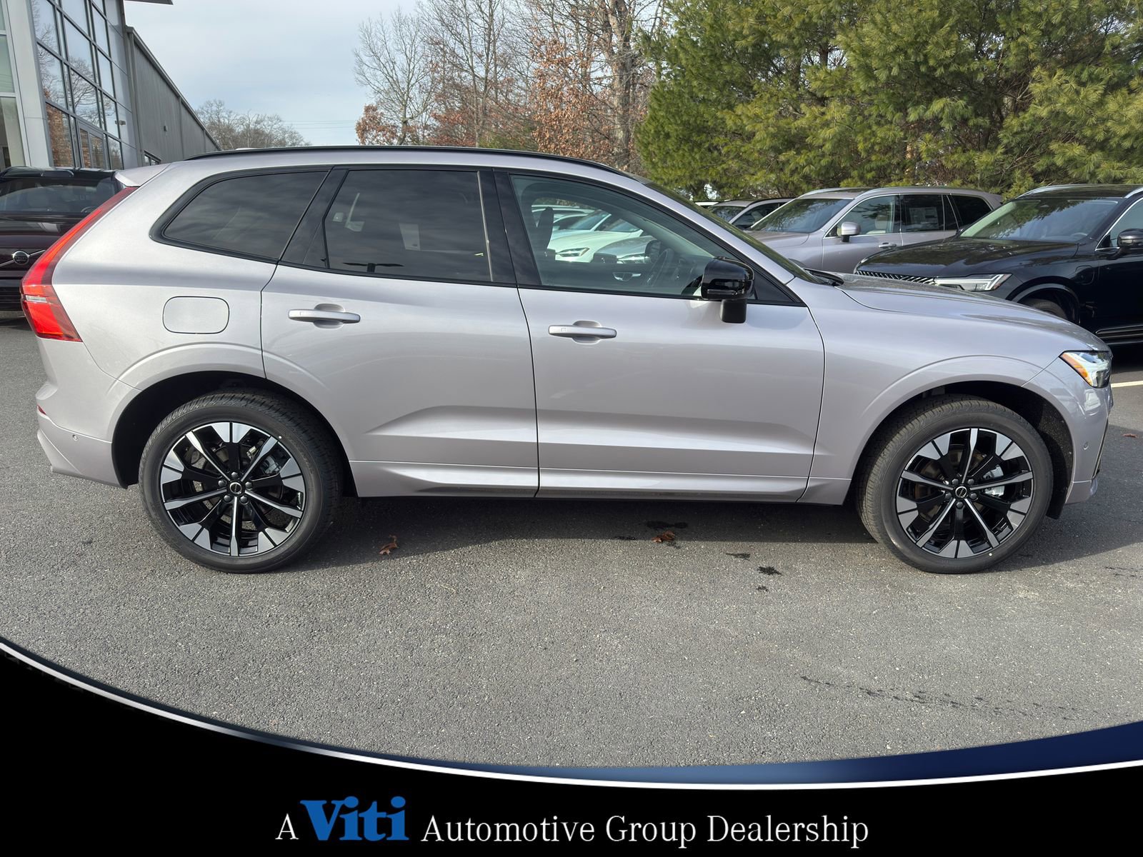 Used 2026 Volvo XC60 B5 Plus w/ Protection Package Premier image 9