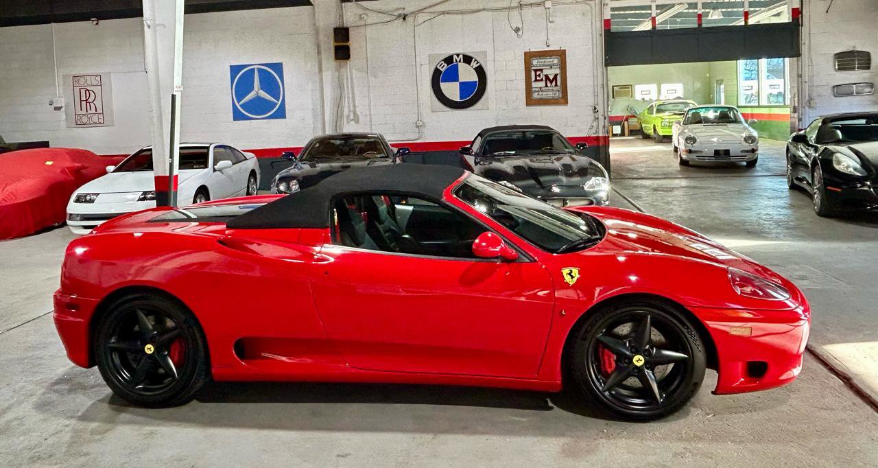 Used 2004 Ferrari 360 Spider RWD image 11