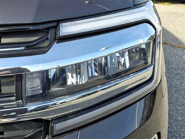 Used 2023 Ford Expedition Max Limited image 9