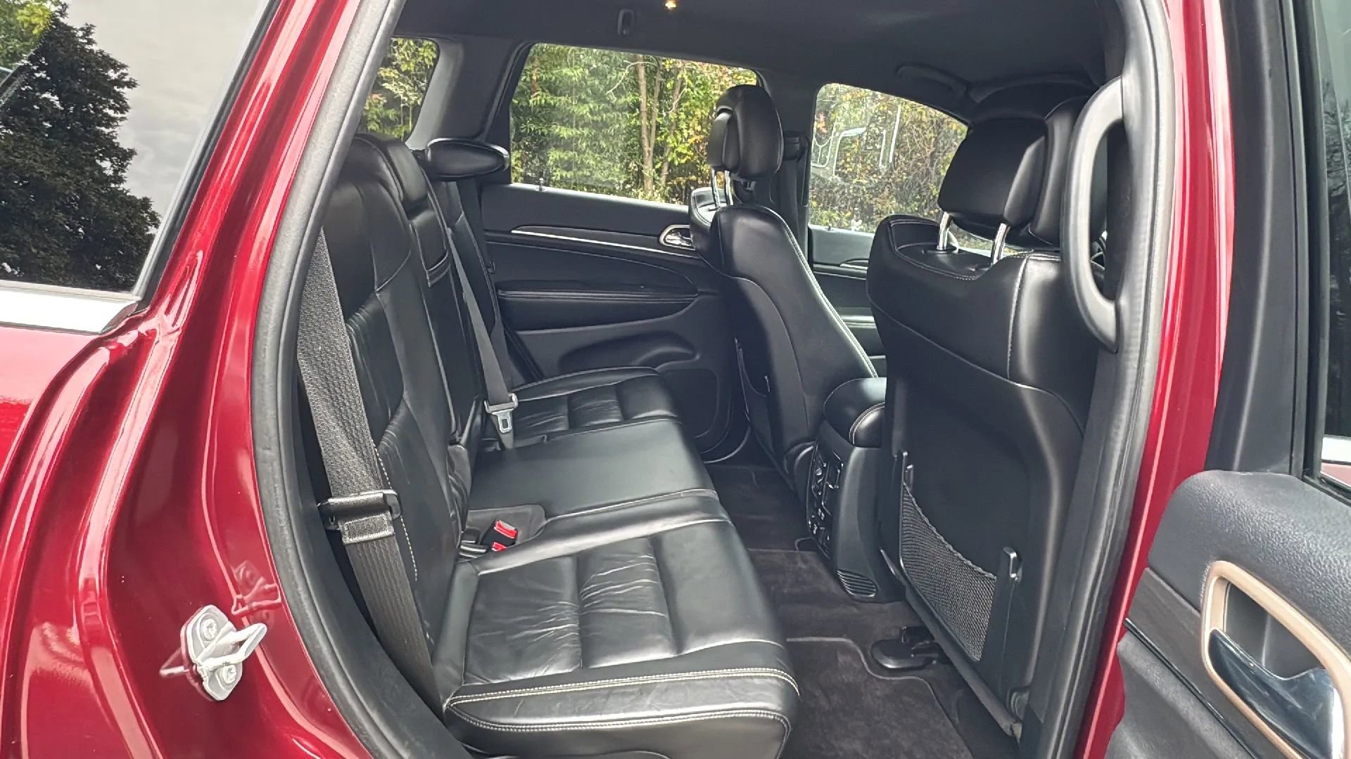 Used 2016 Jeep Grand Cherokee Limited w/ Trailer Tow Group IV image 13