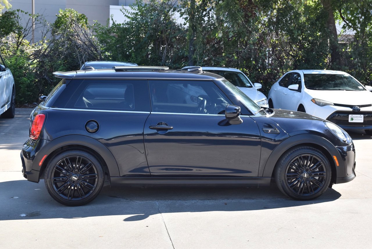 Used 2023 MINI Cooper S FWD image 6
