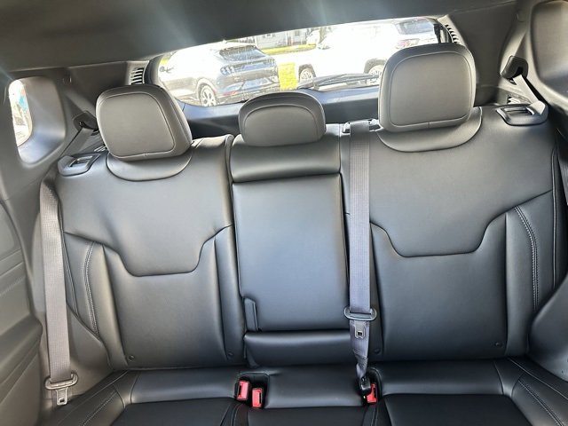 New 2026 Jeep Compass Limited image 23