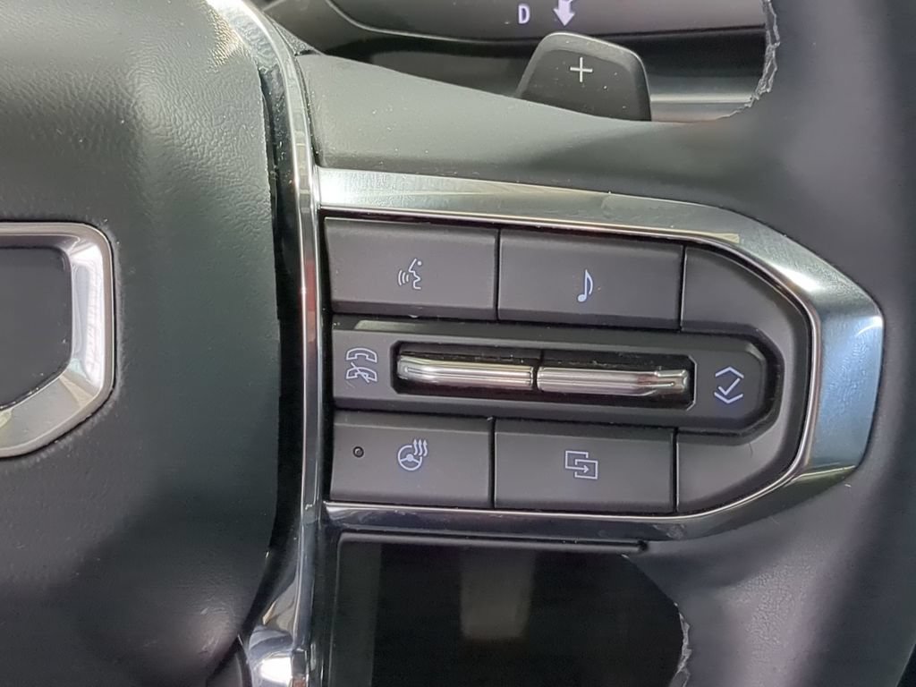Used 2025 GMC Terrain Elevation FWD image 24
