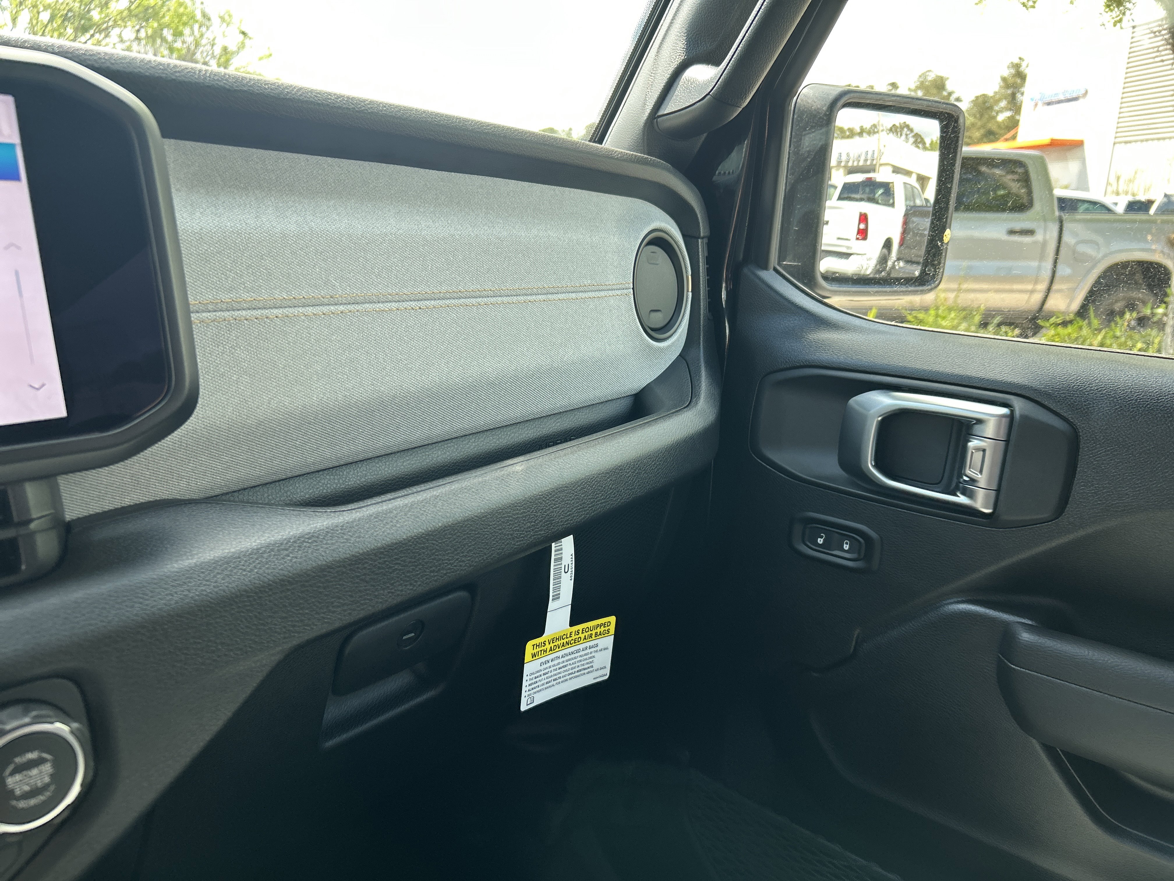 New 2026 Jeep Wrangler Sport AWD/4WD image 31