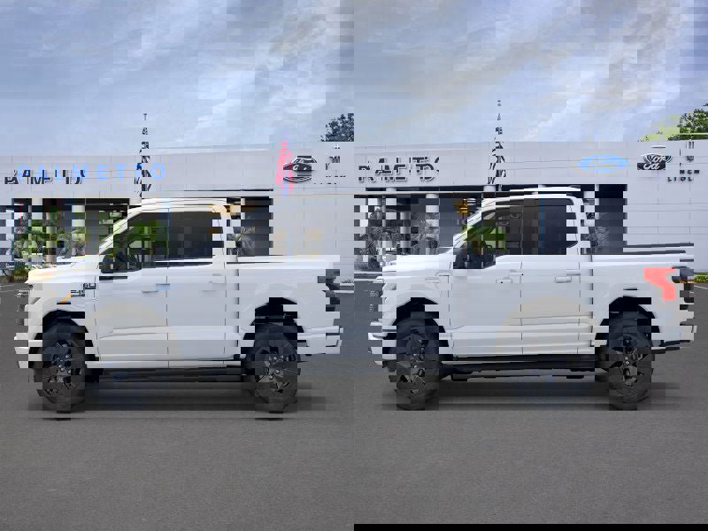New 2025 Ford F150 Lightning Flash image 3