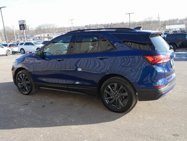 Used 2022 Chevrolet Equinox RS w/ RS Leather Package image 10