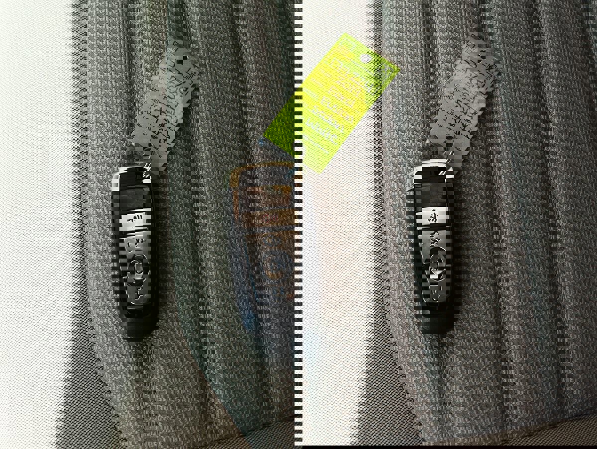 Used 2019 Ford Fusion SE image 58