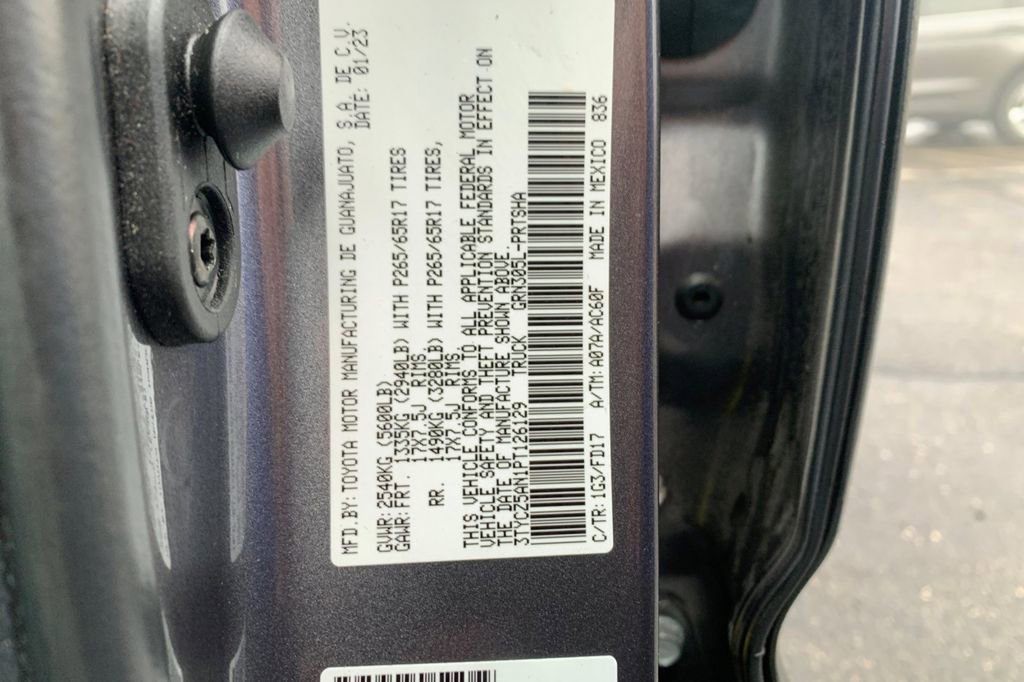 Used 2023 Toyota Tacoma TRD Sport image 35