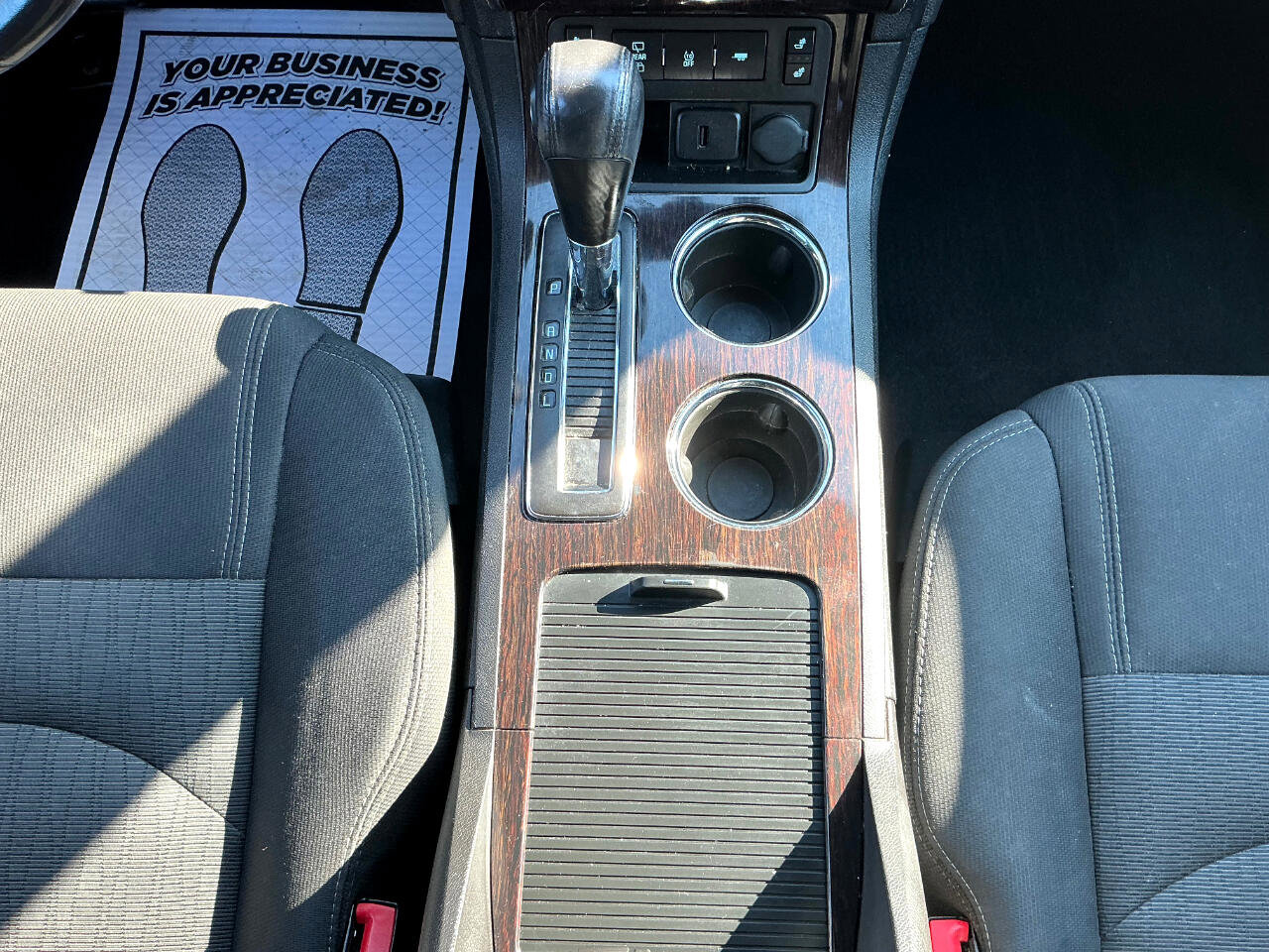 Used 2017 Chevrolet Traverse LT w/ Style and Technology Package image 19