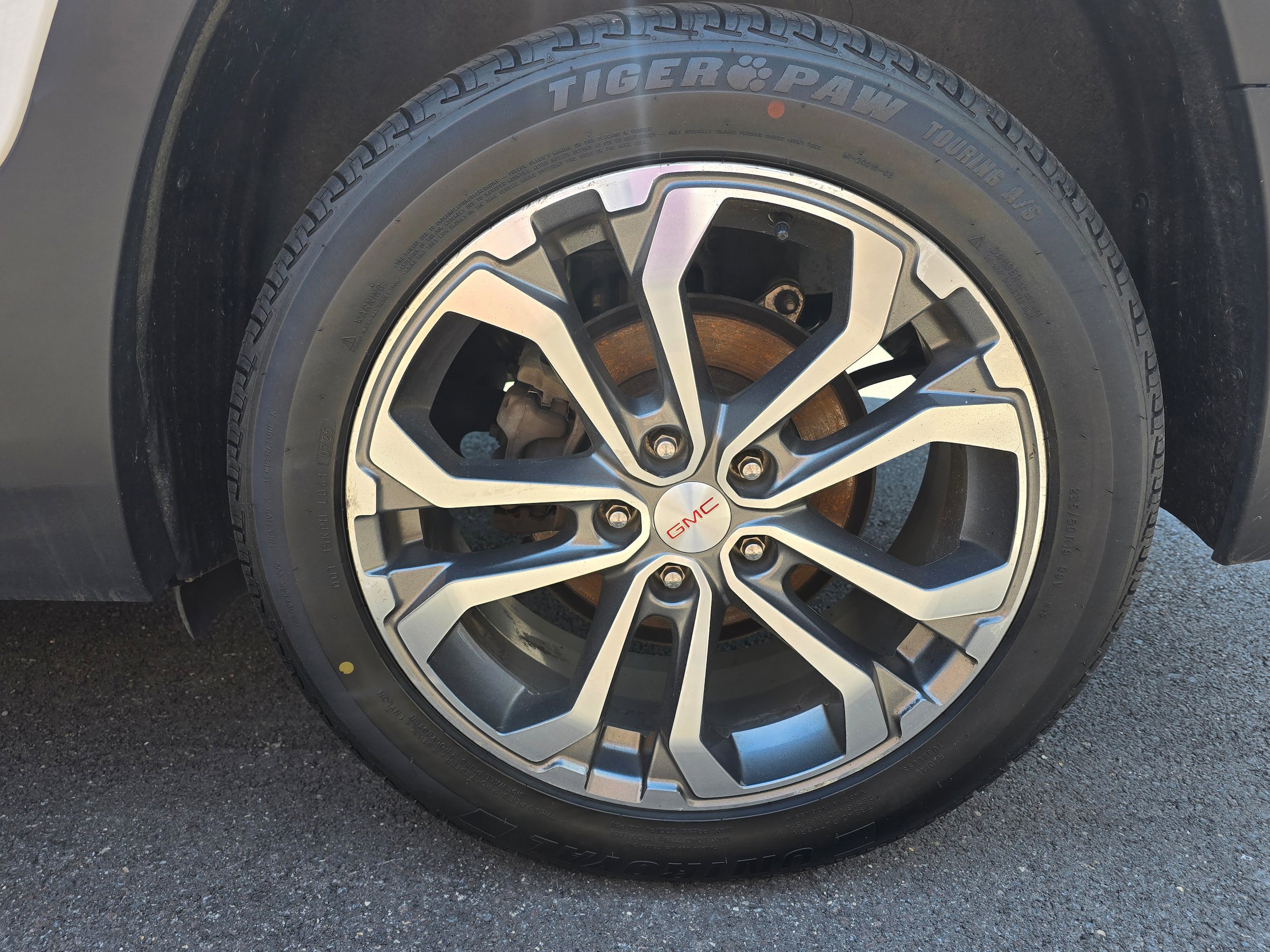 Used 2019 GMC Terrain SLT AWD/4WD image 13