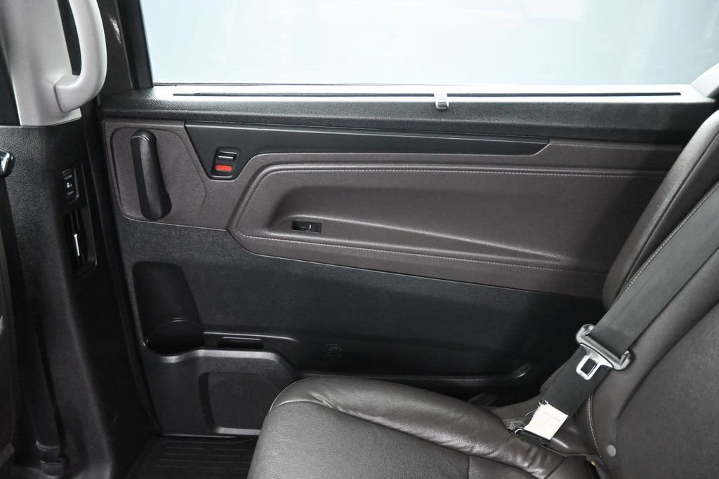Used 2023 Honda Odyssey EX-L image 35