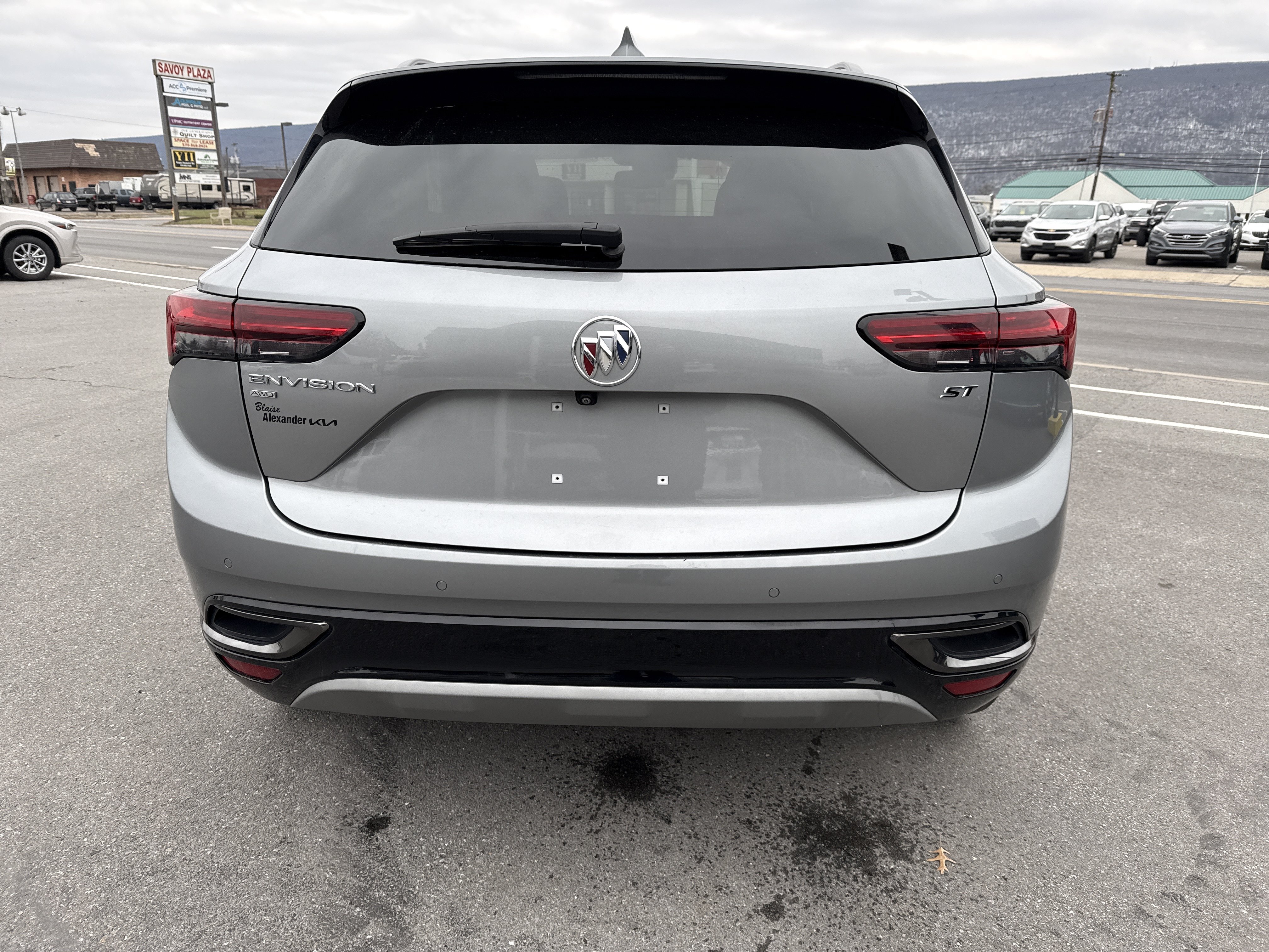 Used 2023 Buick Envision Preferred w/ Sport Touring Package AWD/4WD video 4