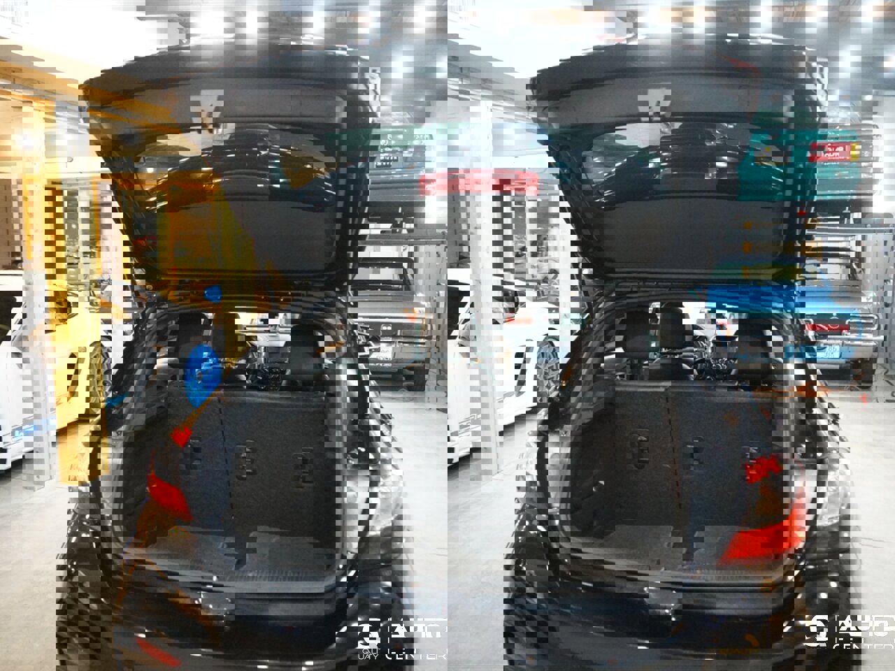 Used 2017 Chevrolet Cruze Premier image 27