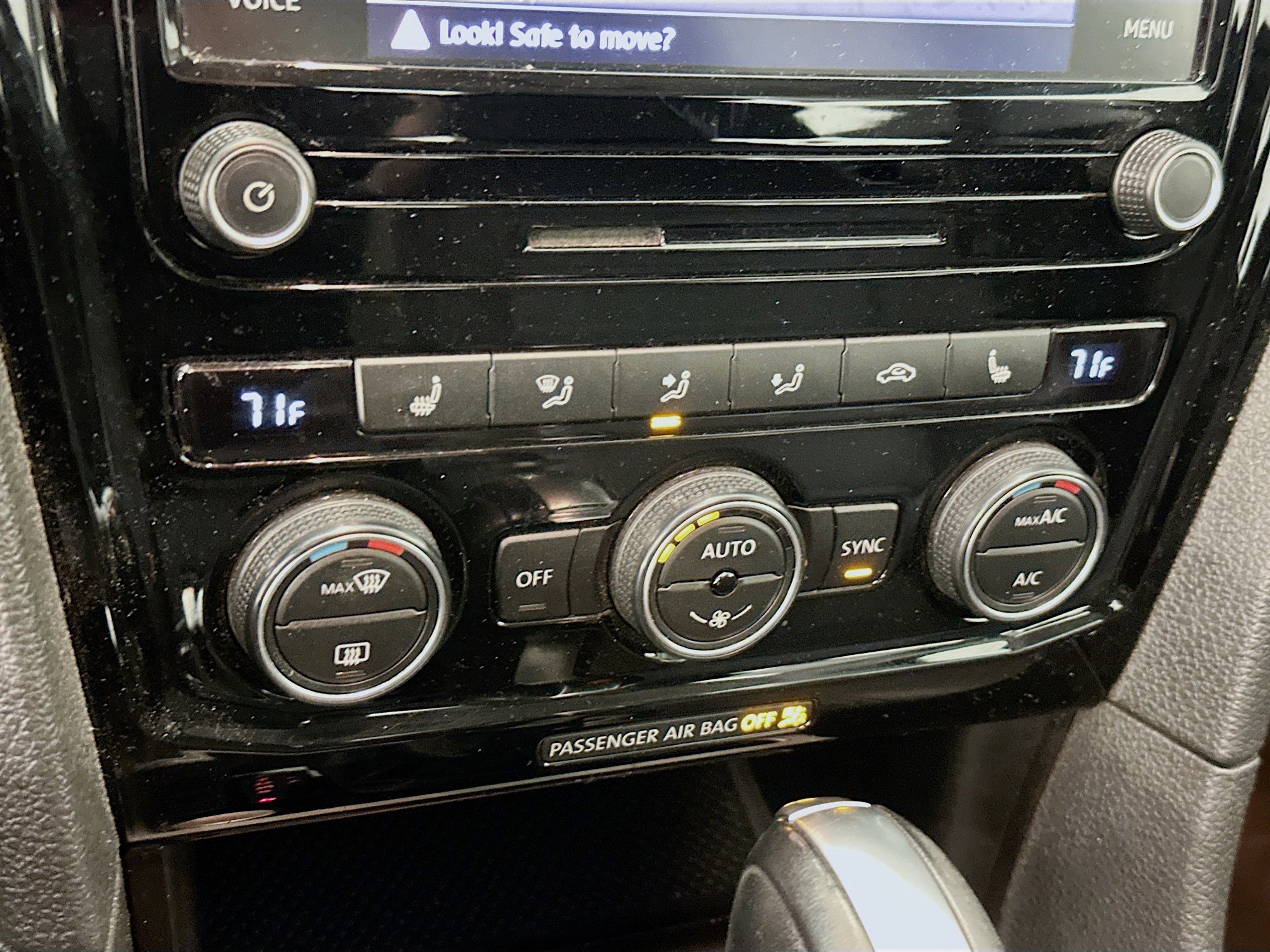 Used 2020 Volkswagen Passat 2.0T R-Line FWD image 23