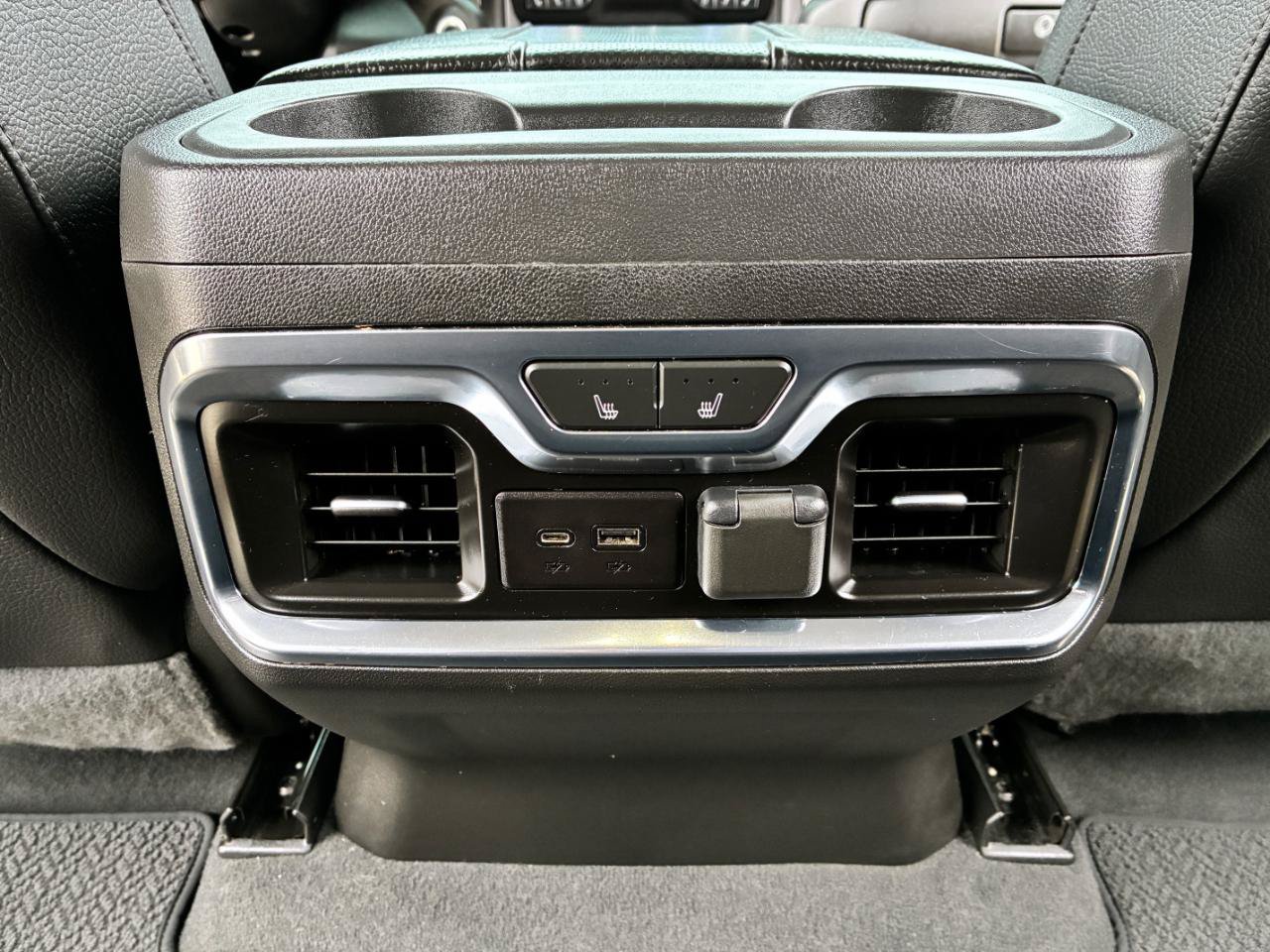 Used 2023 GMC Sierra 2500 Denali w/ Denali Ultimate Package AWD/4WD image 29