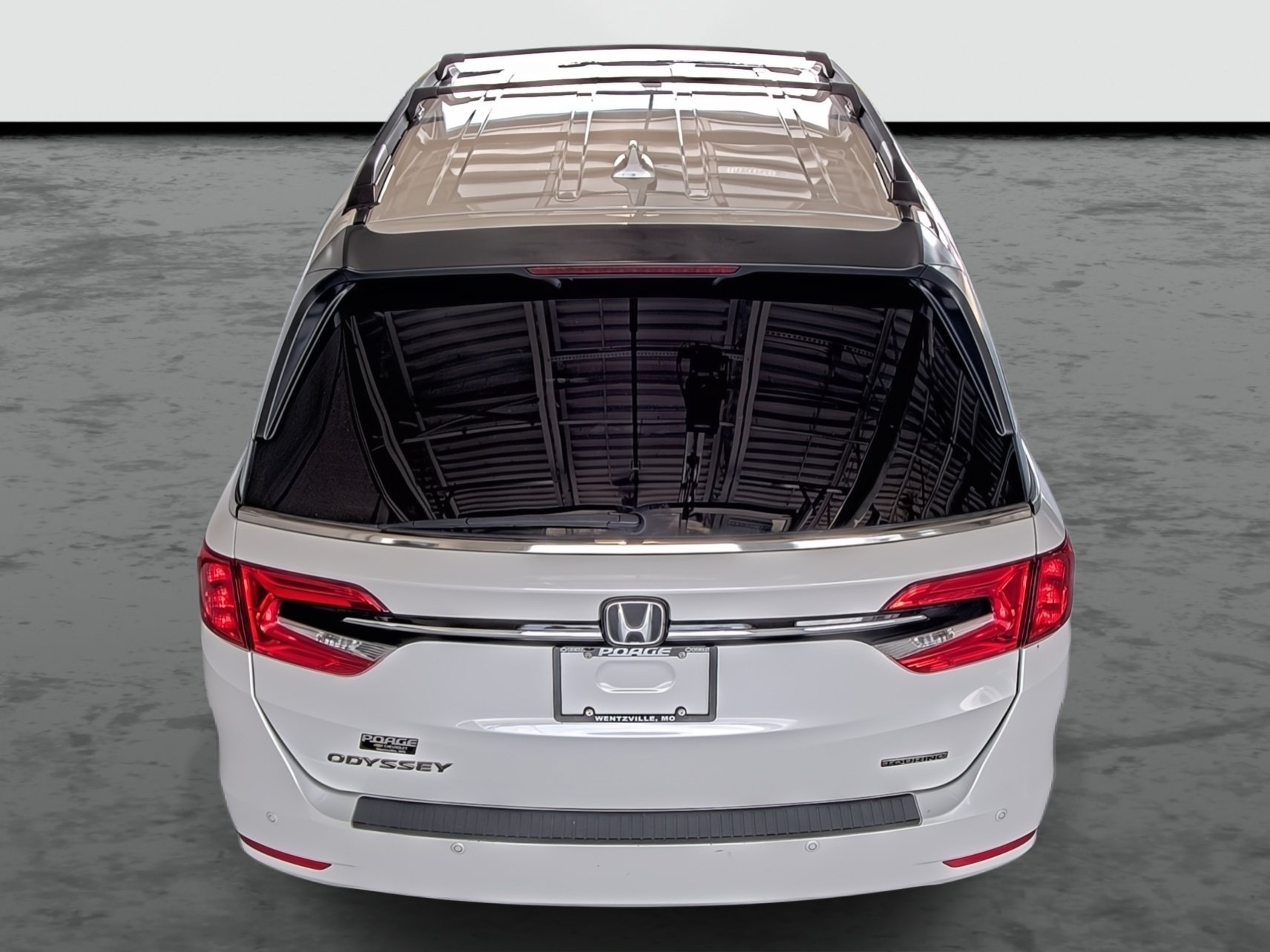 Used 2023 Honda Odyssey Touring image 3