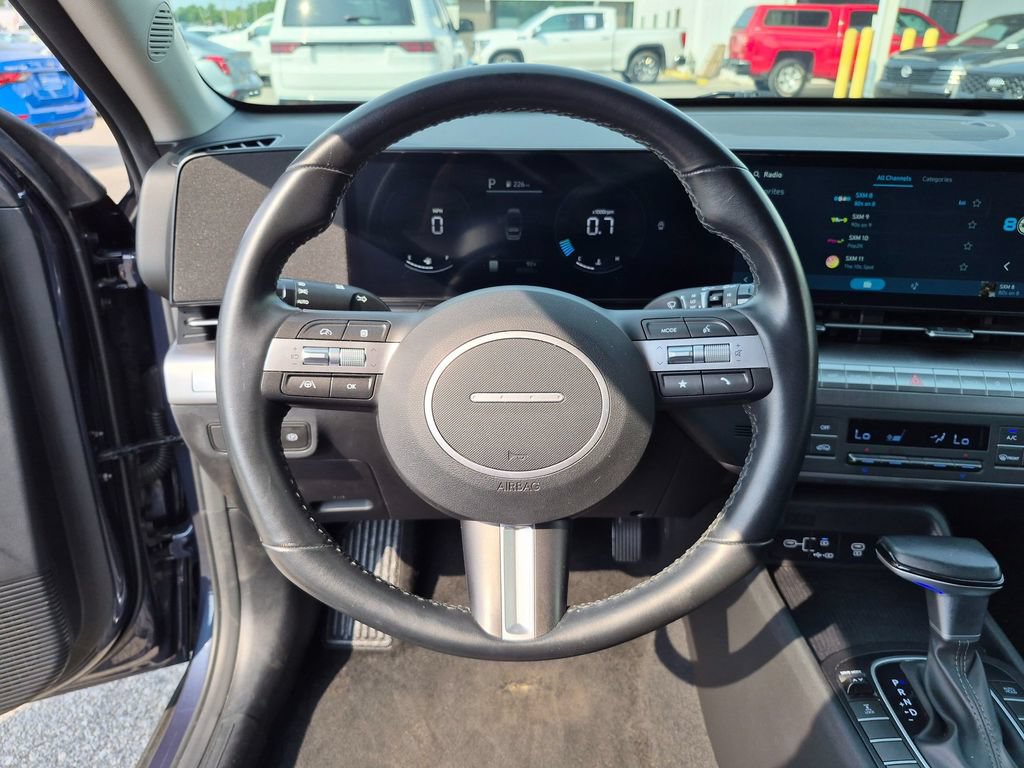 Used 2024 Hyundai Kona SEL AWD/4WD image 14