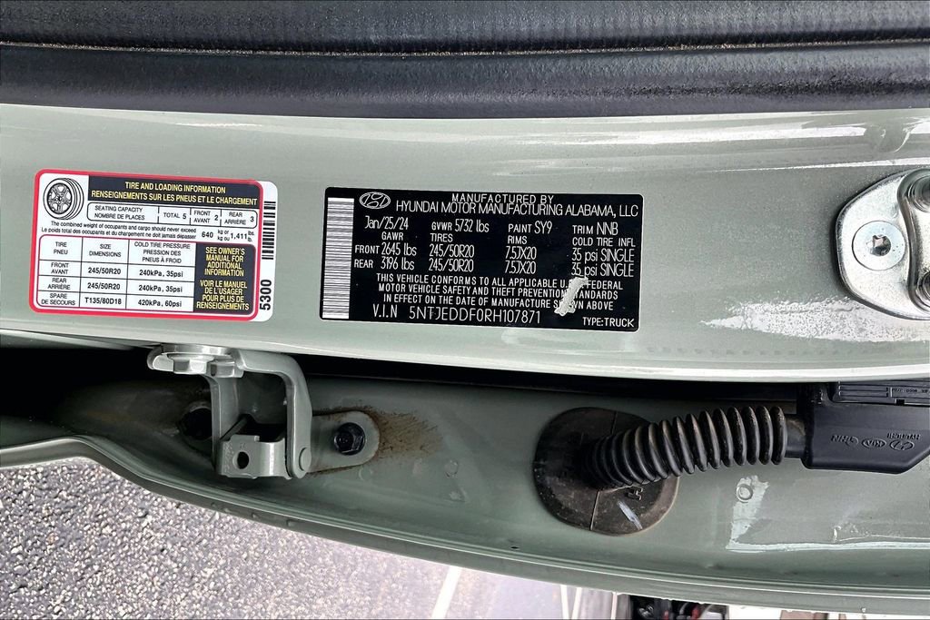 Used 2024 Hyundai Santa Cruz Limited image 44