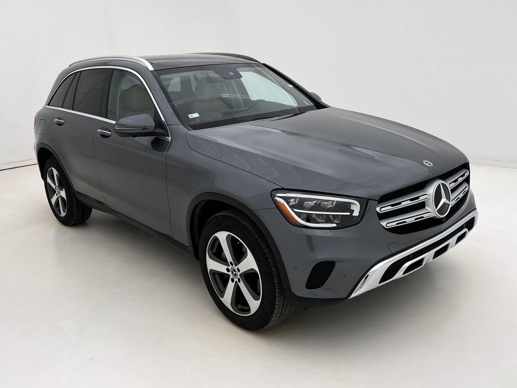 Used 2022 Mercedes-Benz GLC 300 4MATIC image 2
