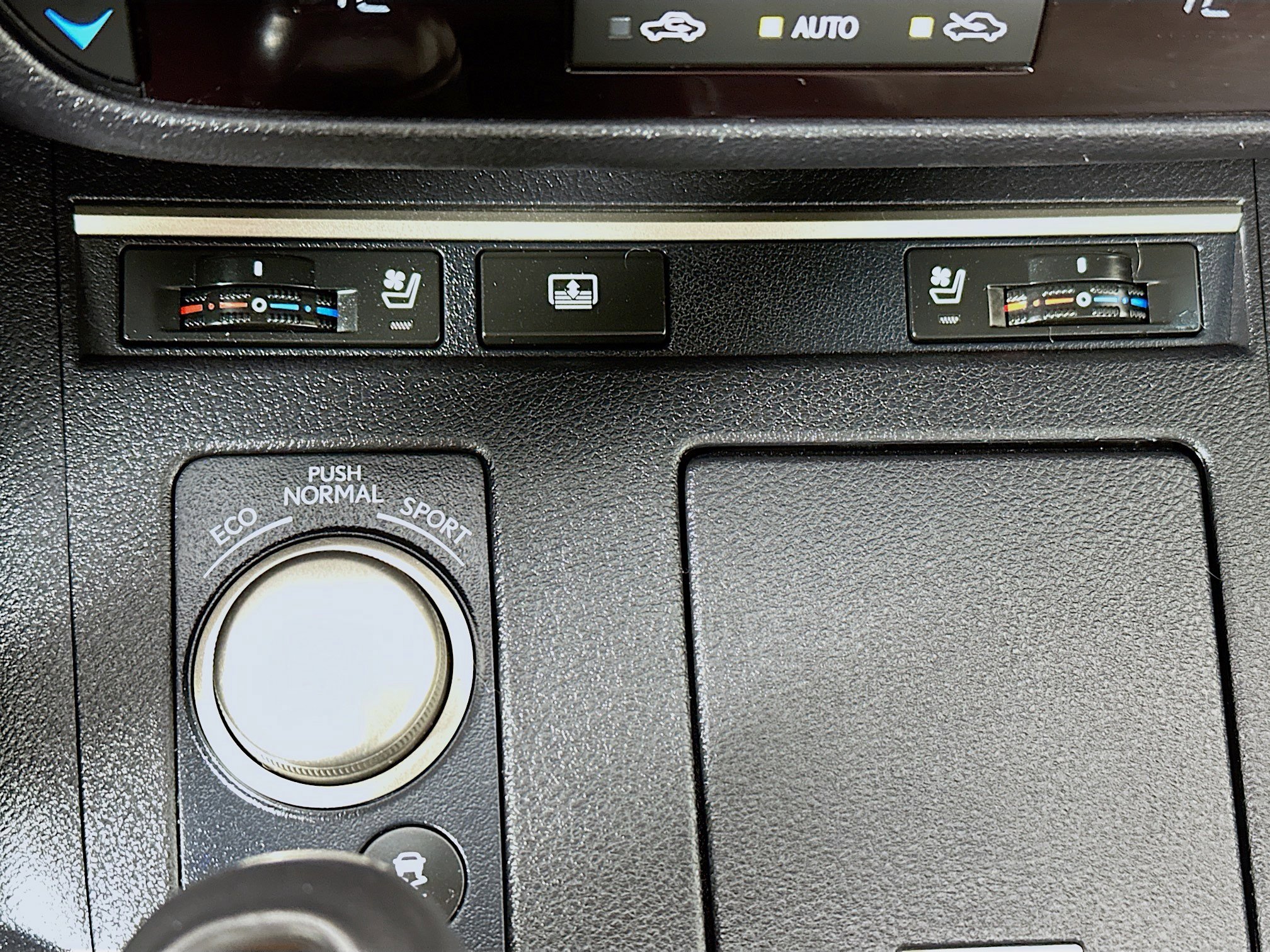 Used 2013 Lexus ES 350 w/ Luxury Pkg FWD image 20