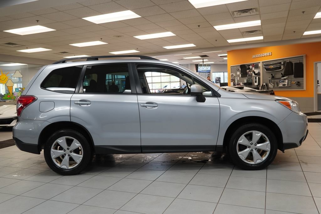 Used 2016 Subaru Forester 2.5i Premium w/ Popular Package #1 AWD/4WD image 16