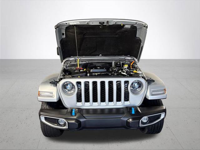 Certified 2023 Jeep Wrangler Unlimited Sahara w/ Cold Weather Group image 23