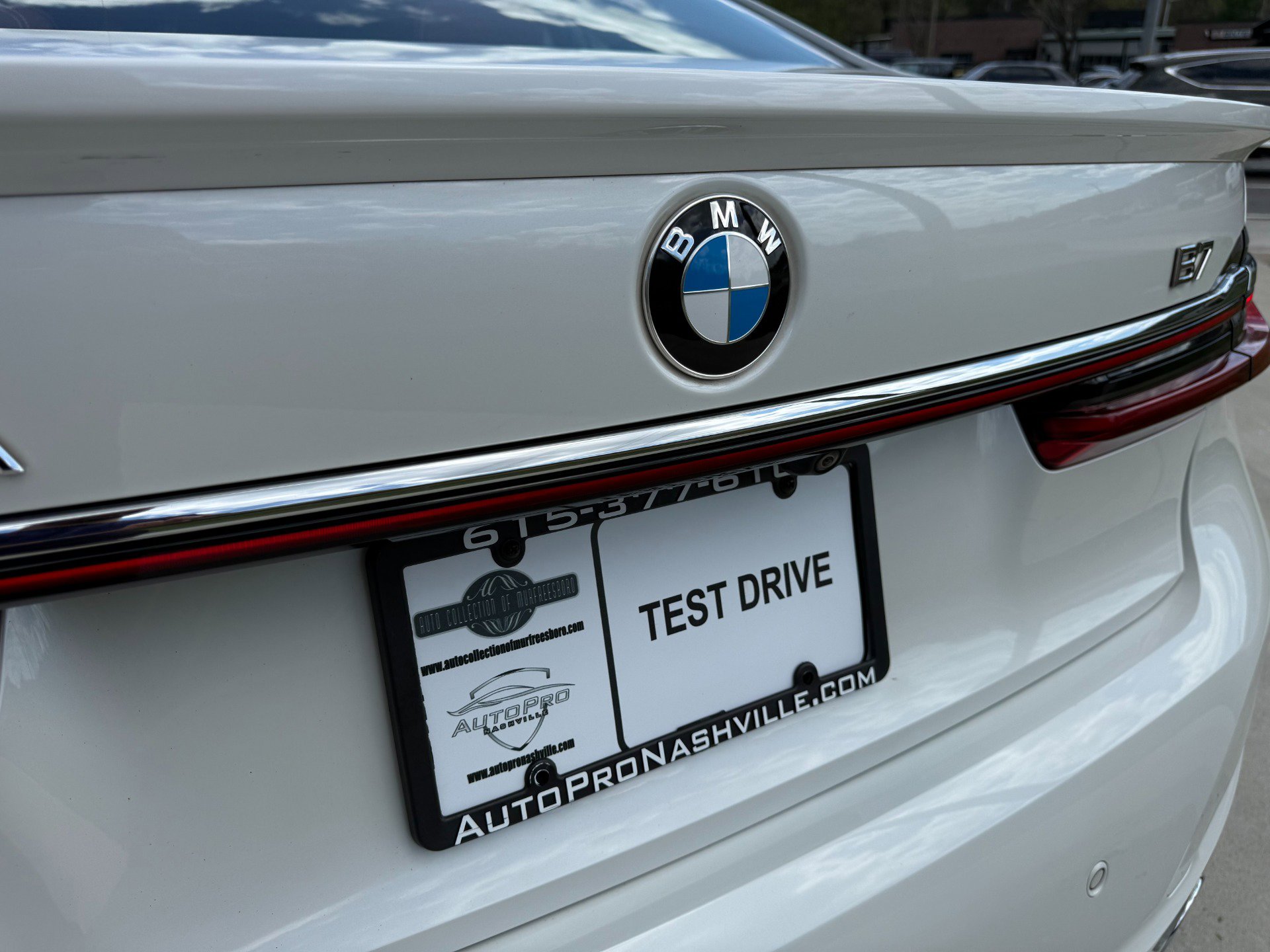 Used 2020 BMW ALPINA B7 xDrive w/ Luxury Rear Seating Package image 74