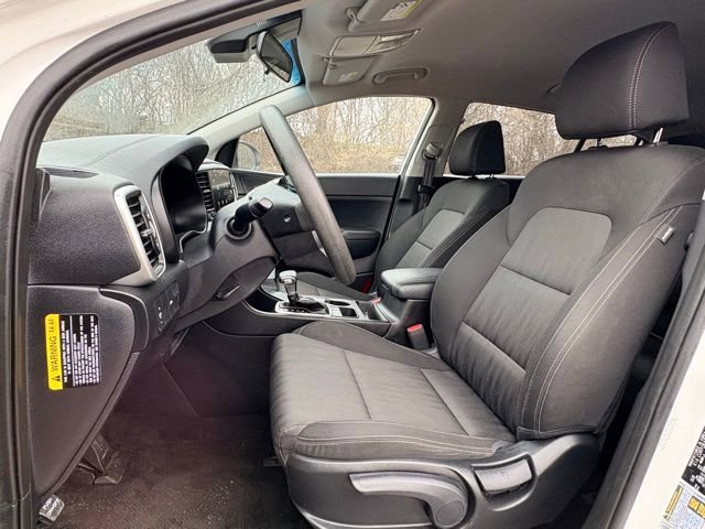 Used 2022 Kia Sportage LX FWD image 9