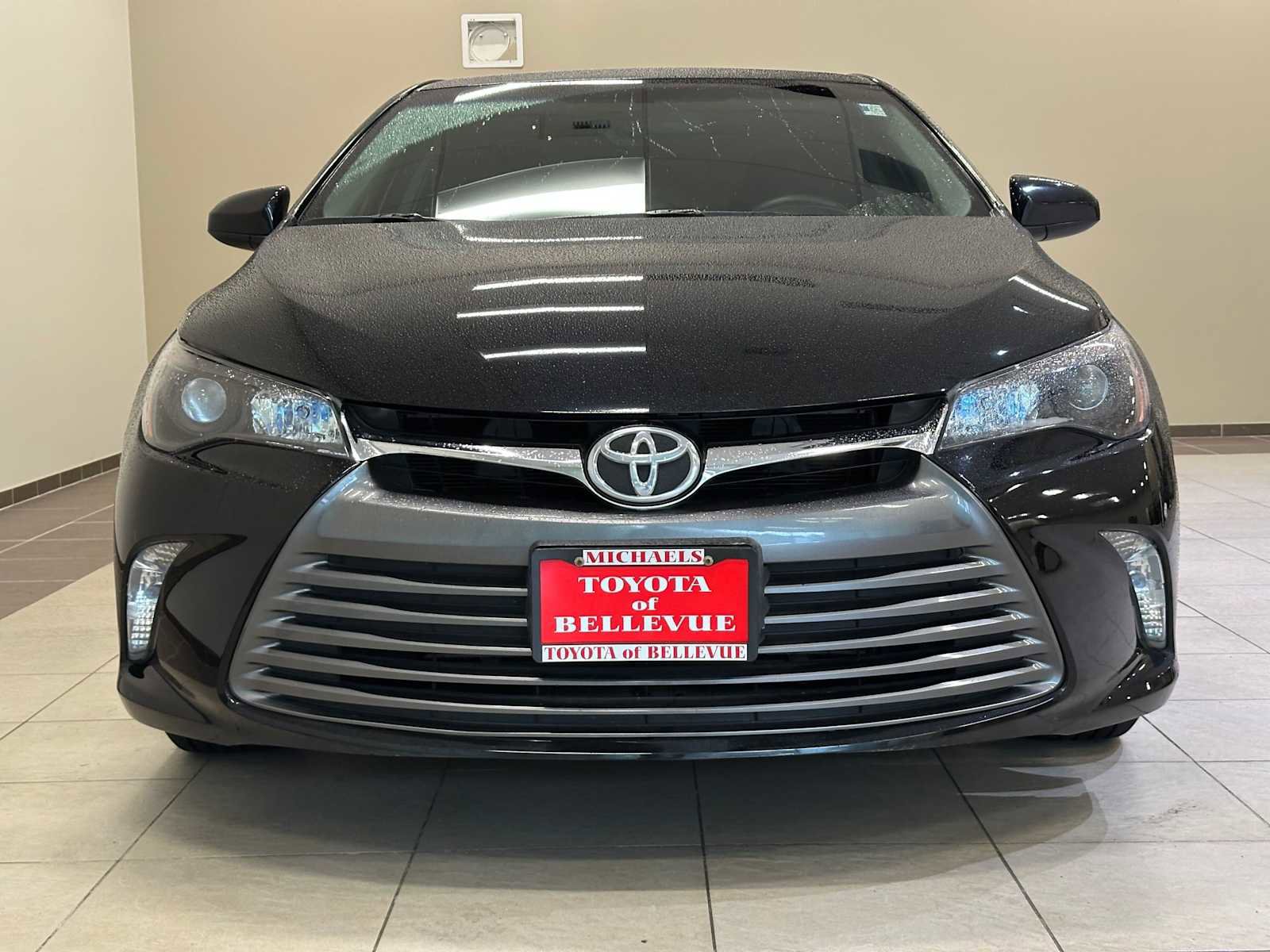 Used 2015 Toyota Camry LE image 6