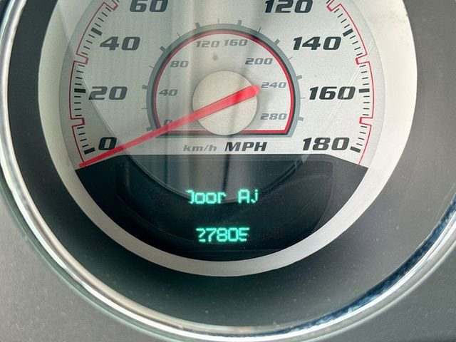 Used 2014 Dodge Challenger SRT8 image 8