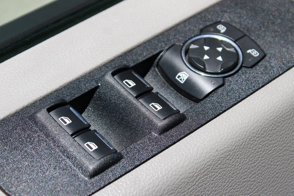 Used 2019 Ford F350 XL w/ Power Equipment Group RWD image 16