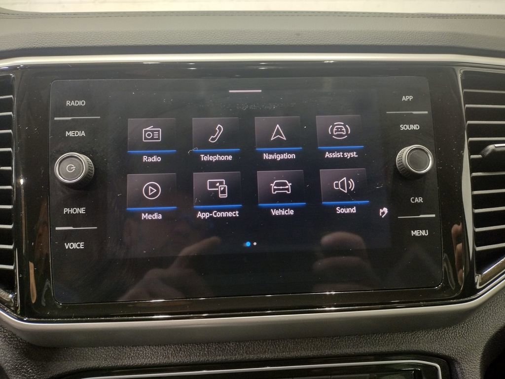 Certified 2022 Volkswagen Atlas SE FWD image 31