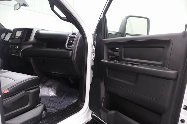 Used 2024 RAM 3500 Tradesman image 14